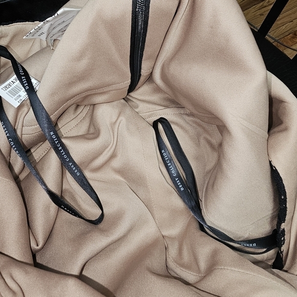 Vivian Diamond Dressy Collection Gown - Picture 16 of 16